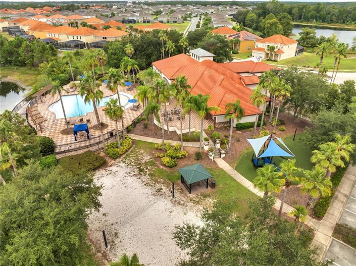 Image No.44-5 Bed Property for sale