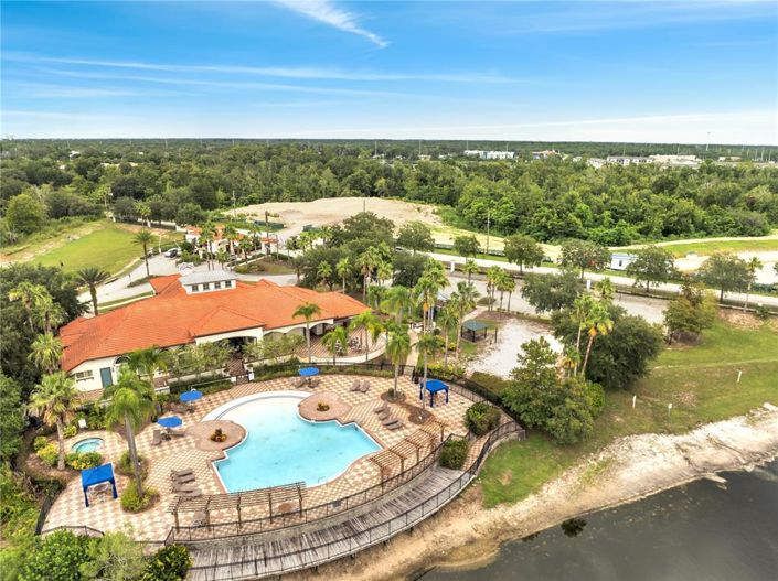 Image No.50-5 Bed Property for sale