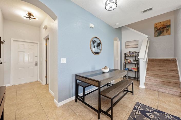 Image No.2-4 Bed Townhouse for sale