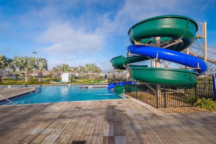 Image No.30-4 Bed Townhouse for sale