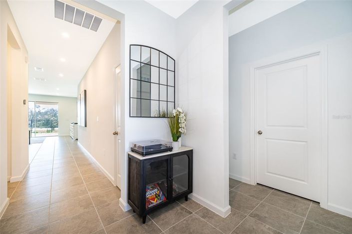 Image No.17-3 Bed Property for sale