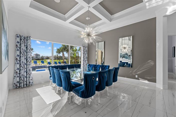 Image No.21-11 Bed Property for sale