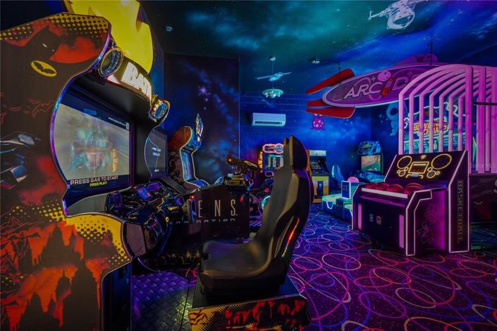 Image No.45-11 Bed Property for sale