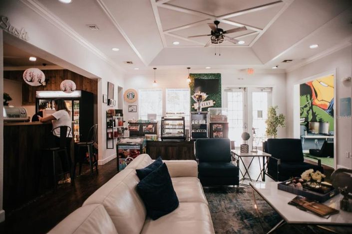 Image No.23-3 Bed Townhouse for sale