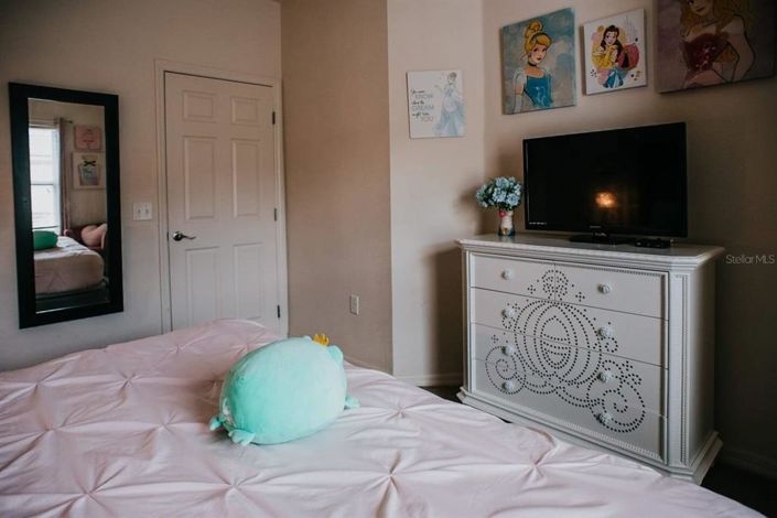 Image No.8-3 Bed Townhouse for sale