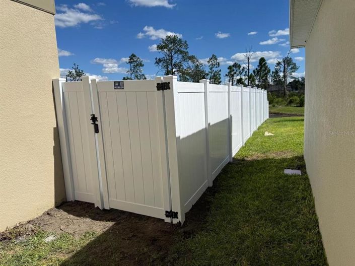 Image No.22-4 Bed Property for sale