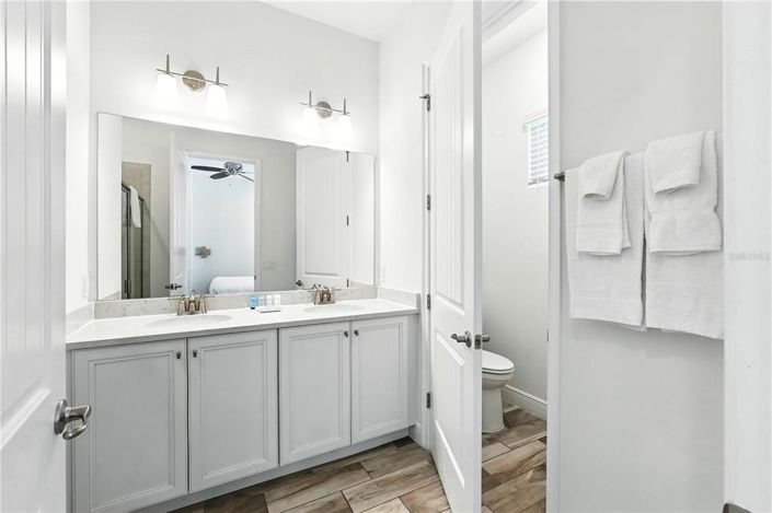 Image No.18-3 Bed Property for sale