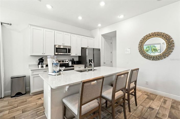 Image No.9-3 Bed Property for sale