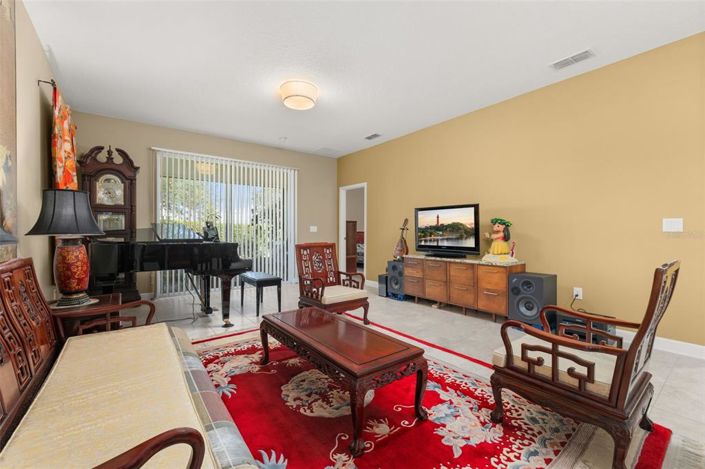 Image No.16-3 Bed Property for sale