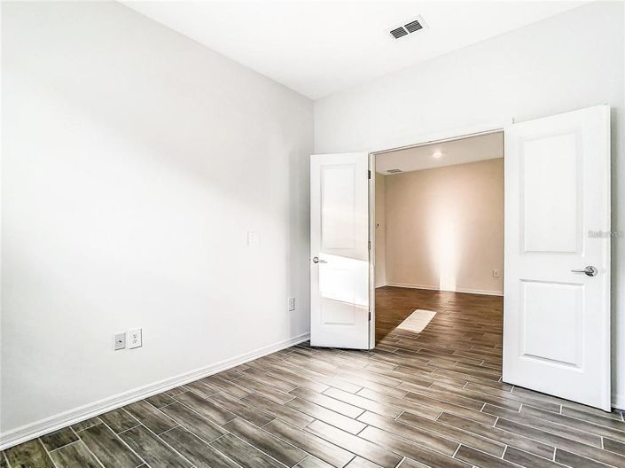 Image No.17-4 Bed Property for sale