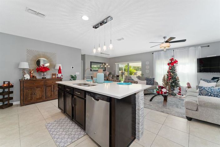 Image No.13-4 Bed Property for sale