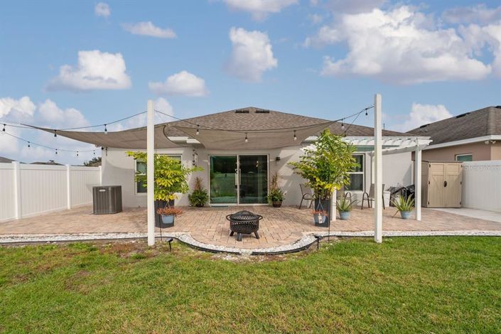 Image No.30-4 Bed Property for sale