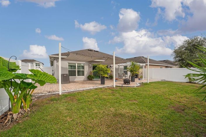 Image No.32-4 Bed Property for sale