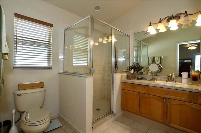 Image No.18-3 Bed Property for sale