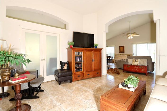 Image No.7-3 Bed Property for sale