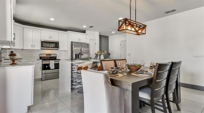 Image No.17-4 Bed Property for sale