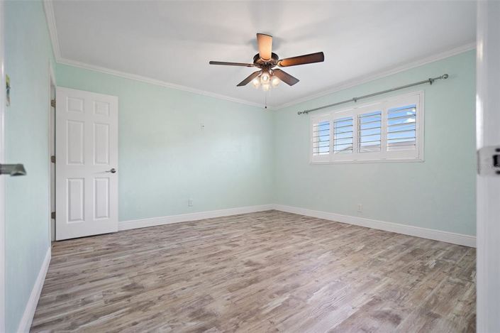 Image No.22-3 Bed Property for sale