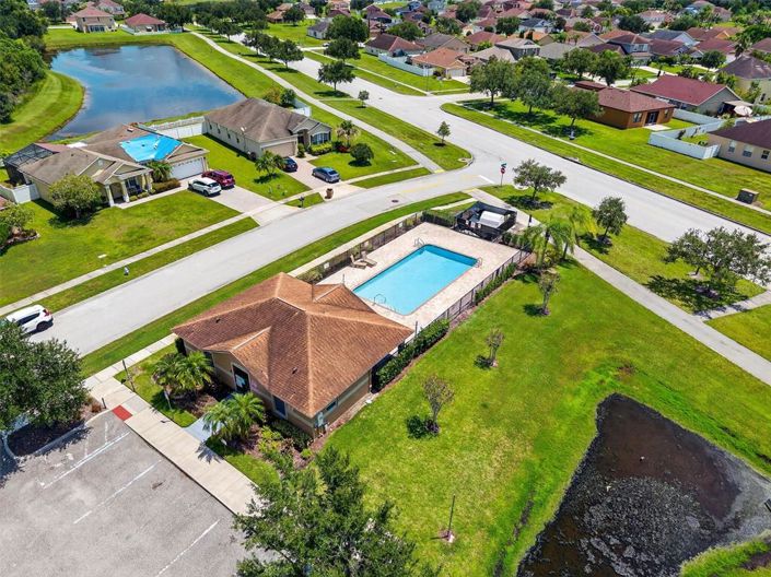 Image No.56-3 Bed Property for sale