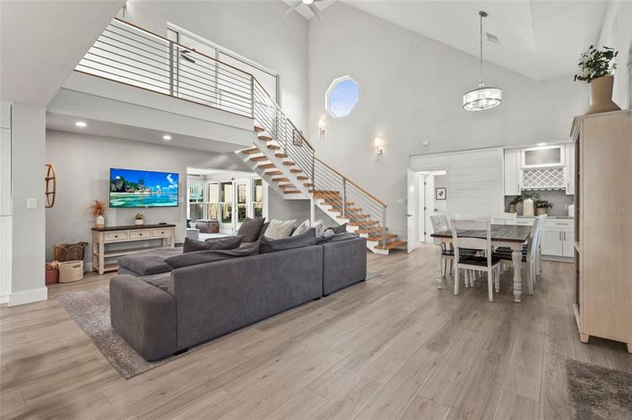 Image No.22-5 Bed Property for sale