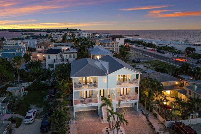 Image No.21-4 Bed Property for sale