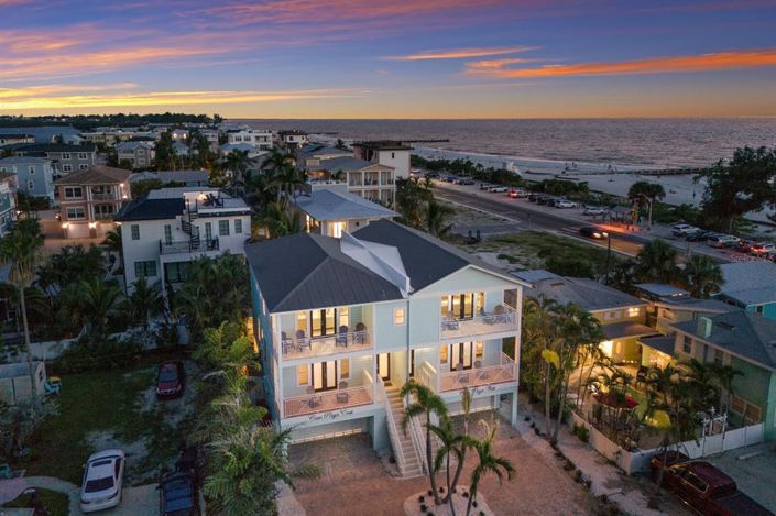 Image No.22-4 Bed Property for sale