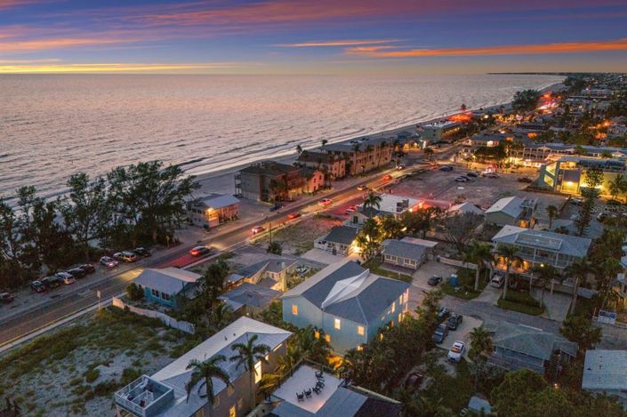 Image No.25-4 Bed Property for sale