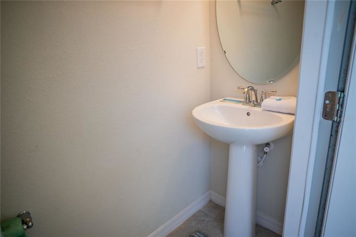 Image No.29-5 Bed Townhouse for sale