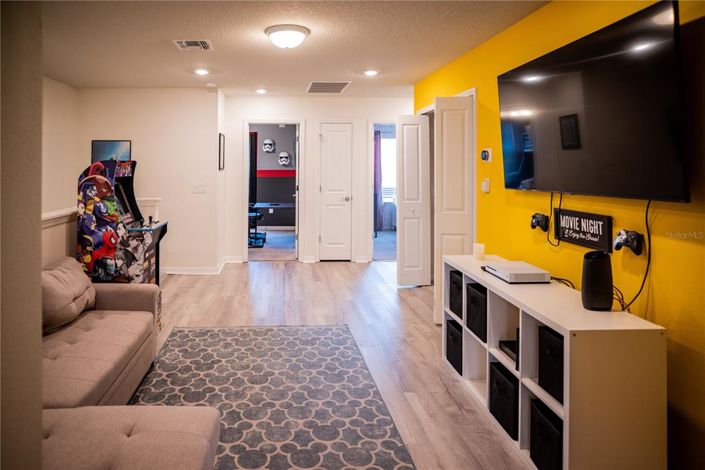 Image No.34-5 Bed Townhouse for sale