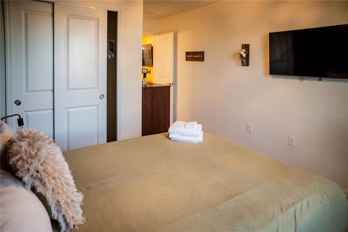 Image No.38-5 Bed Townhouse for sale