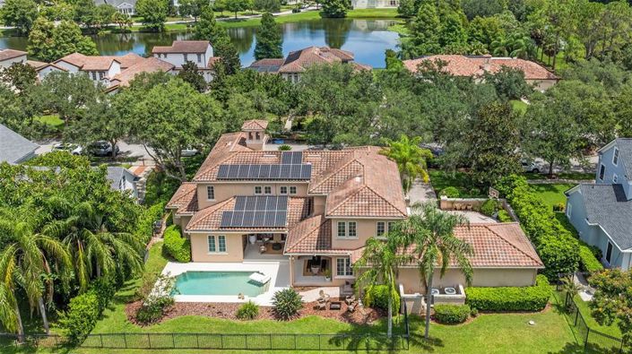 Image No.30-6 Bed Property for sale