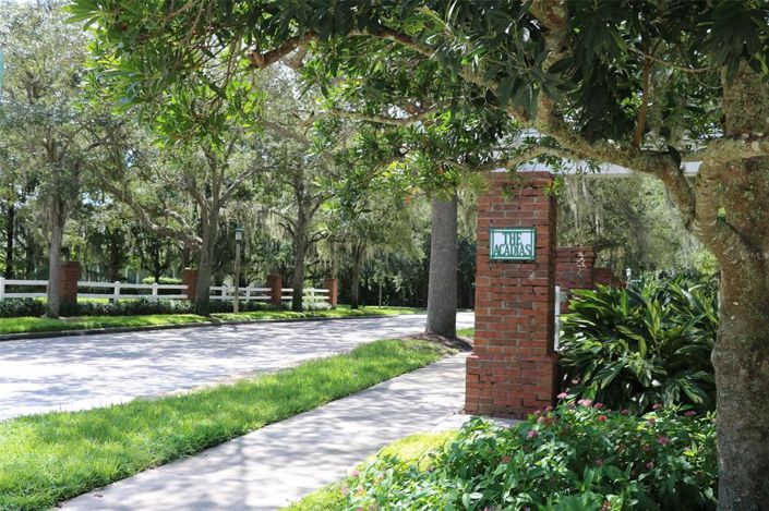 Image No.37-6 Bed Property for sale