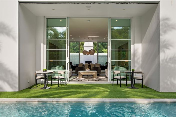 Image No.23-4 Bed Property for sale