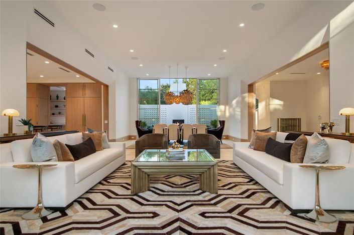 Image No.39-4 Bed Property for sale