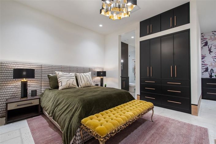 Image No.43-4 Bed Property for sale