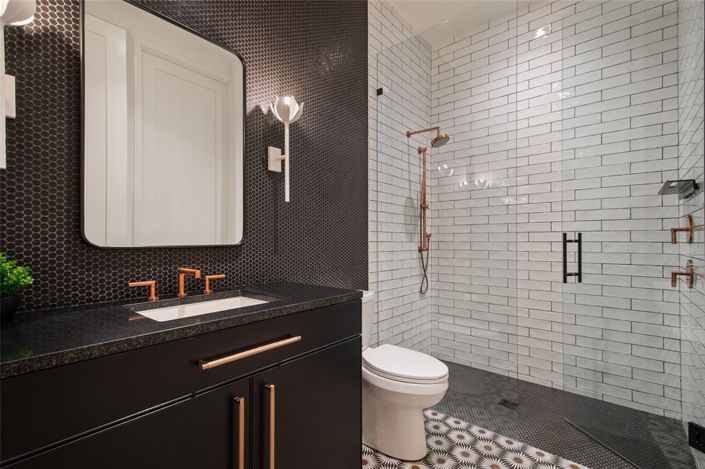 Image No.44-4 Bed Property for sale