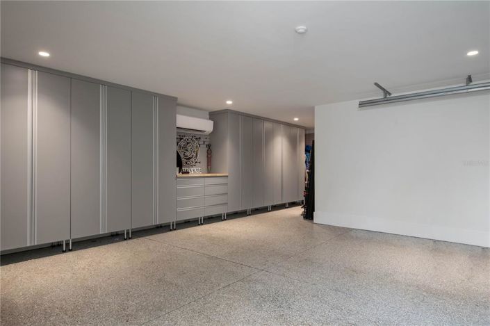 Image No.47-4 Bed Property for sale