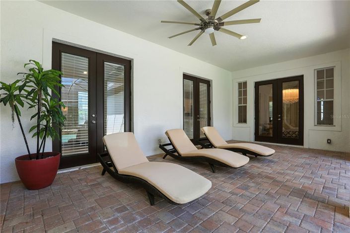 Image No.37-4 Bed Property for sale