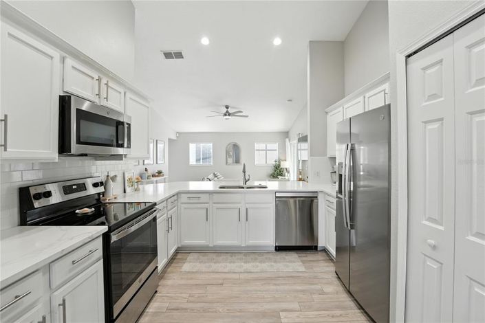 Image No.11-4 Bed Property for sale