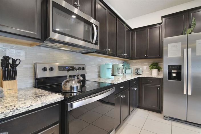 Image No.5-5 Bed Townhouse for sale