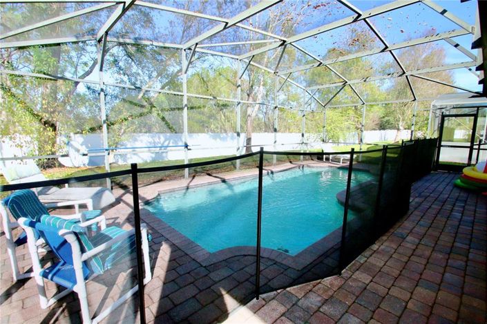 Image No.23-3 Bed Property for sale