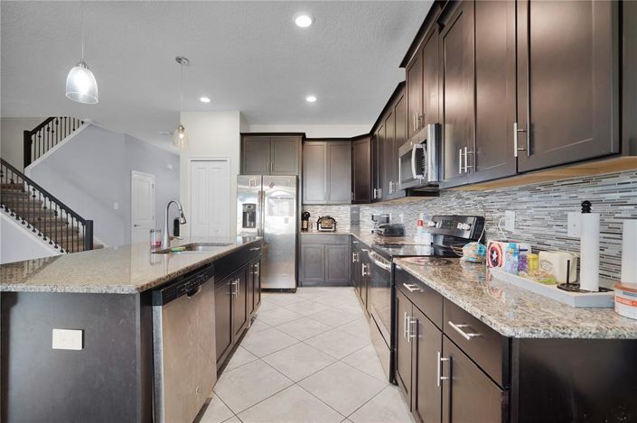 Image No.15-4 Bed Property for sale