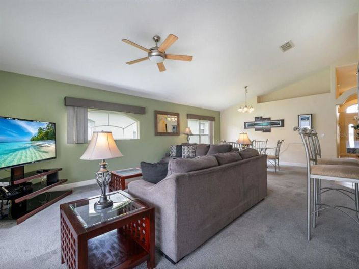 Image No.15-4 Bed Property for sale