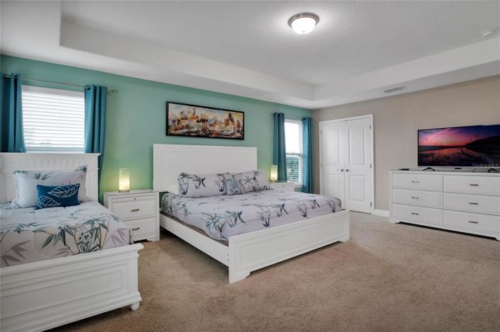 Image No.16-5 Bed Property for sale