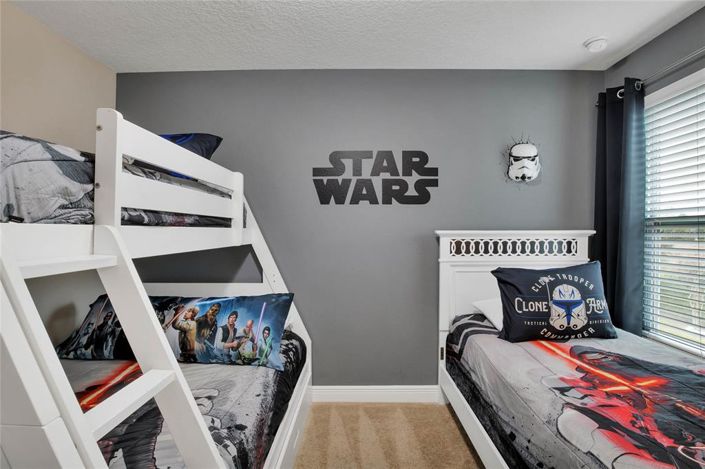 Image No.19-5 Bed Property for sale