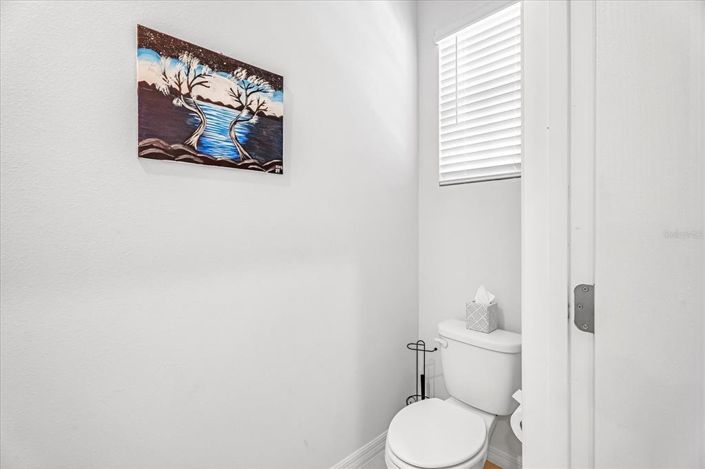 Image No.23-3 Bed Townhouse for sale