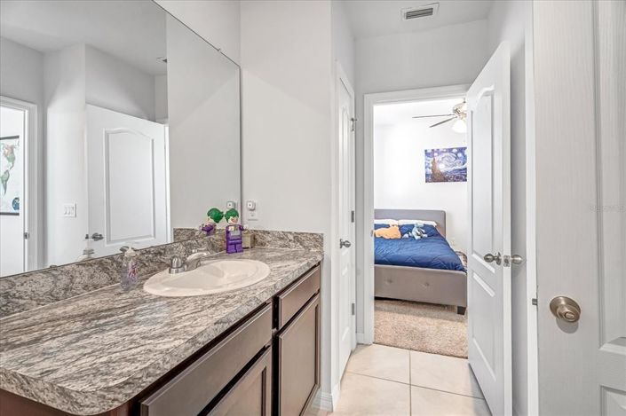 Image No.41-3 Bed Townhouse for sale