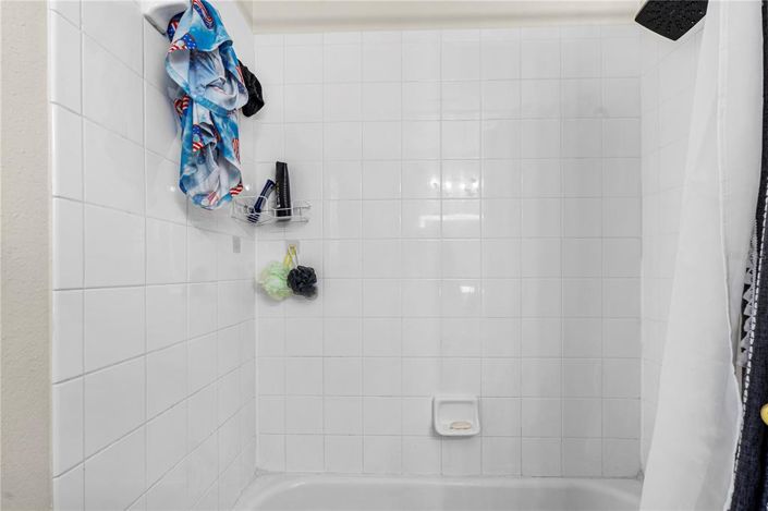 Image No.17-4 Bed Property for sale