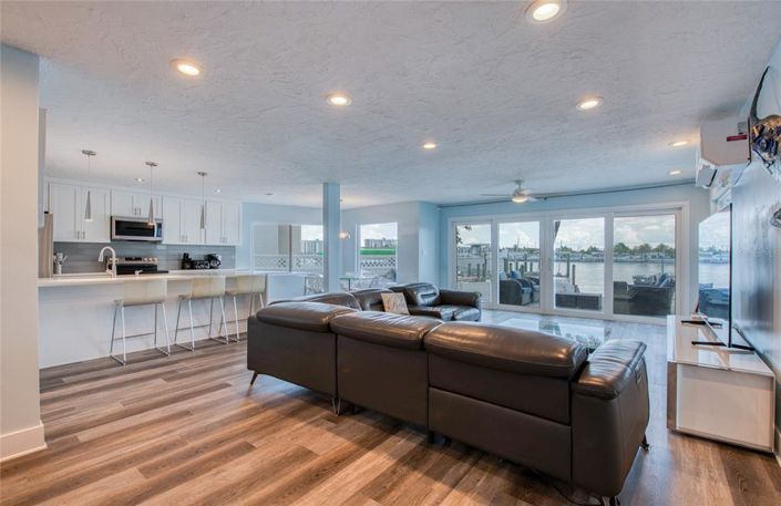 Image No.18-3 Bed Property for sale