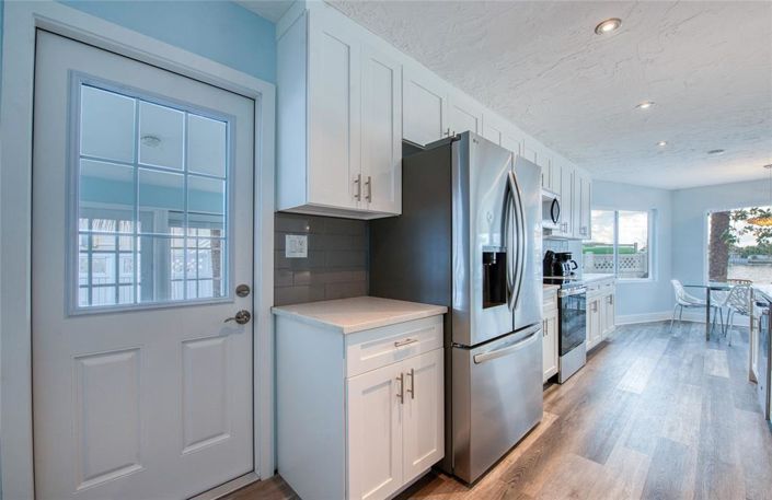 Image No.32-3 Bed Property for sale