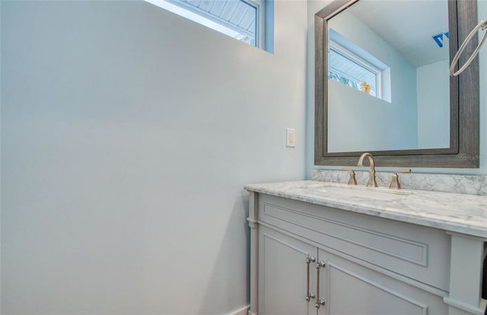 Image No.42-3 Bed Property for sale